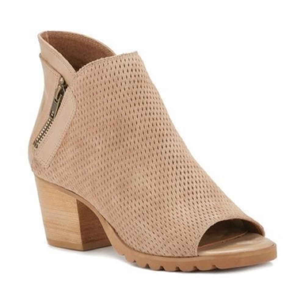 Walking Cradles♥️NWT♥️Neece taupe size 11